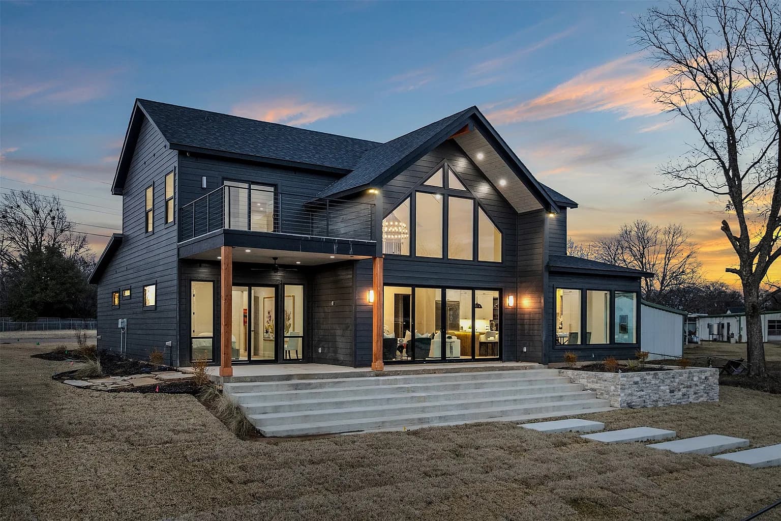 Cedar Creek Lake Texas luxury custom home builder